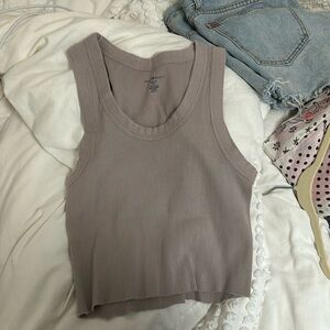 brandy melville connor tank⭐️